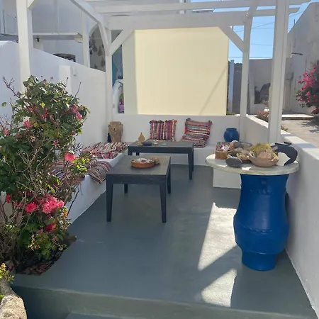 Small Cycladic Studio For 2 * 伊奥斯乔拉